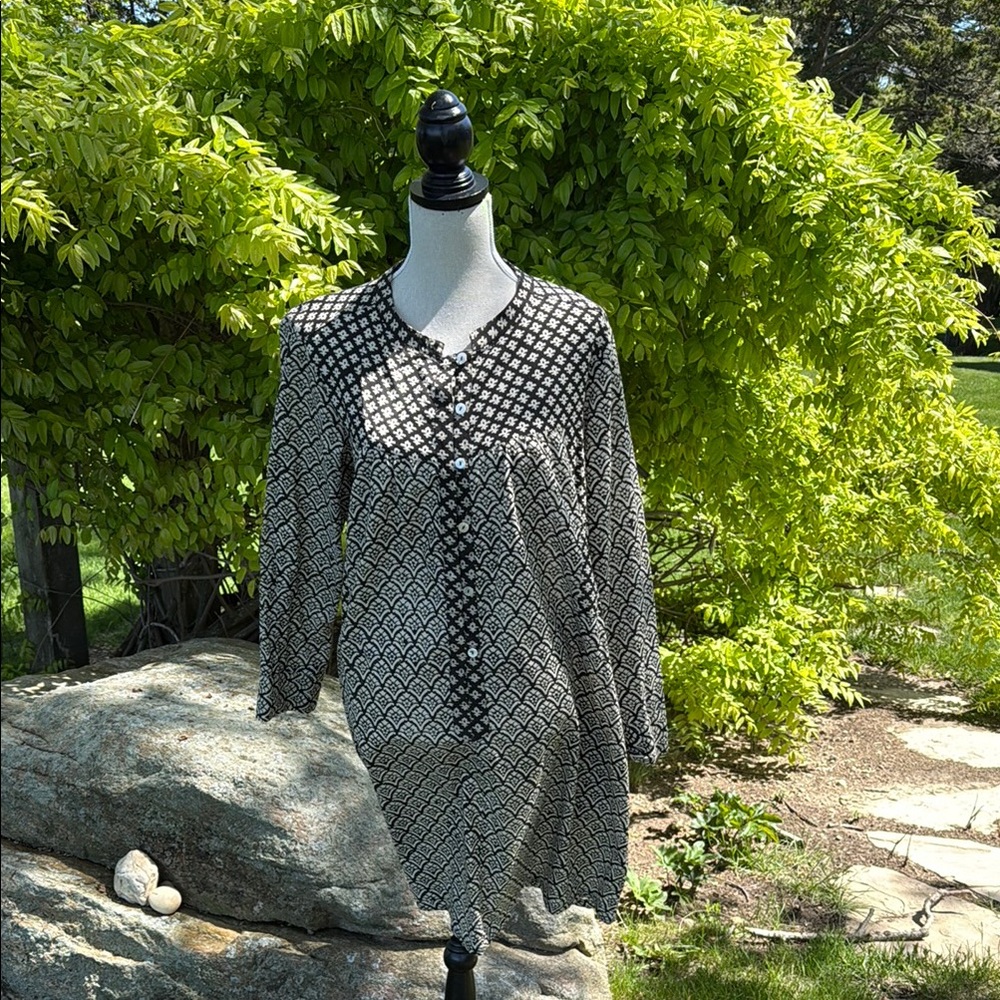 Black and White Patterned Button-Up Dress